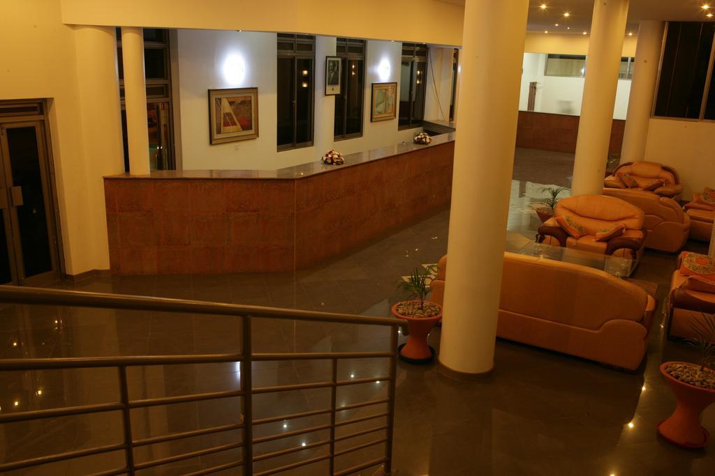 Hotel Triangle Kampala Exterior photo